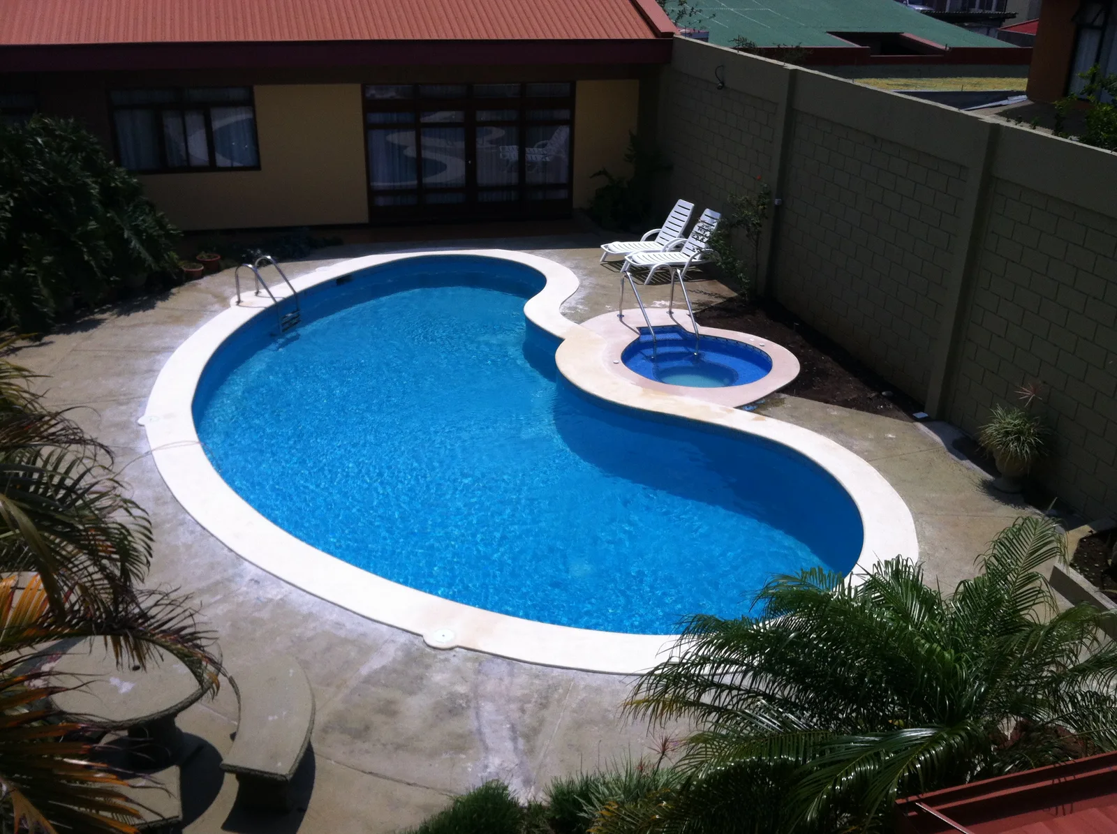 Acabados y Spa San Ramón, Alajuela — y Spa San Ramón, Alajuela