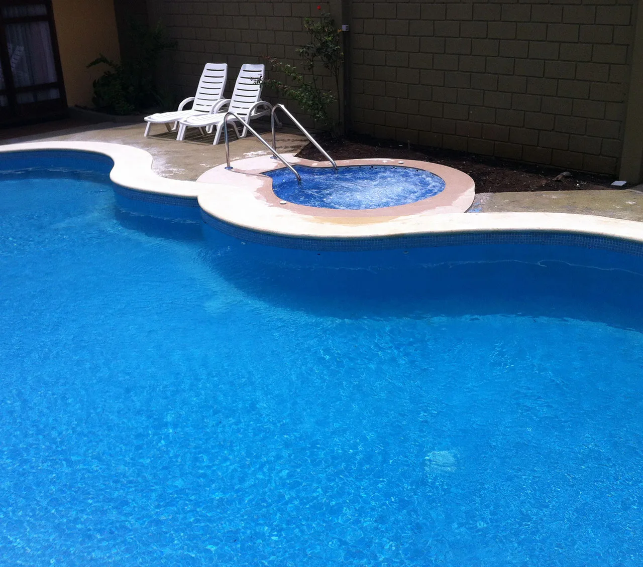 Acabados y Spa San Ramón, Alajuela — y Spa San Ramón, Alajuela