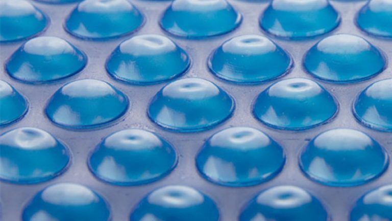 Cobertor Térmico 30 x 50 FT ( 9.15 x 15.24 mts)