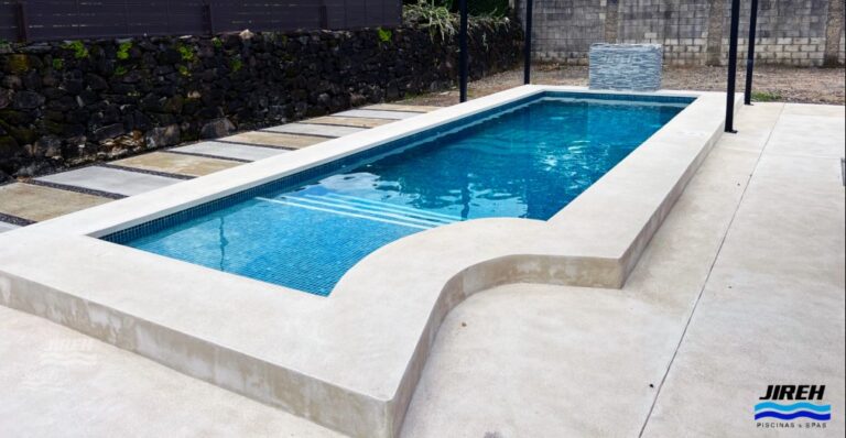 piscina-liberia